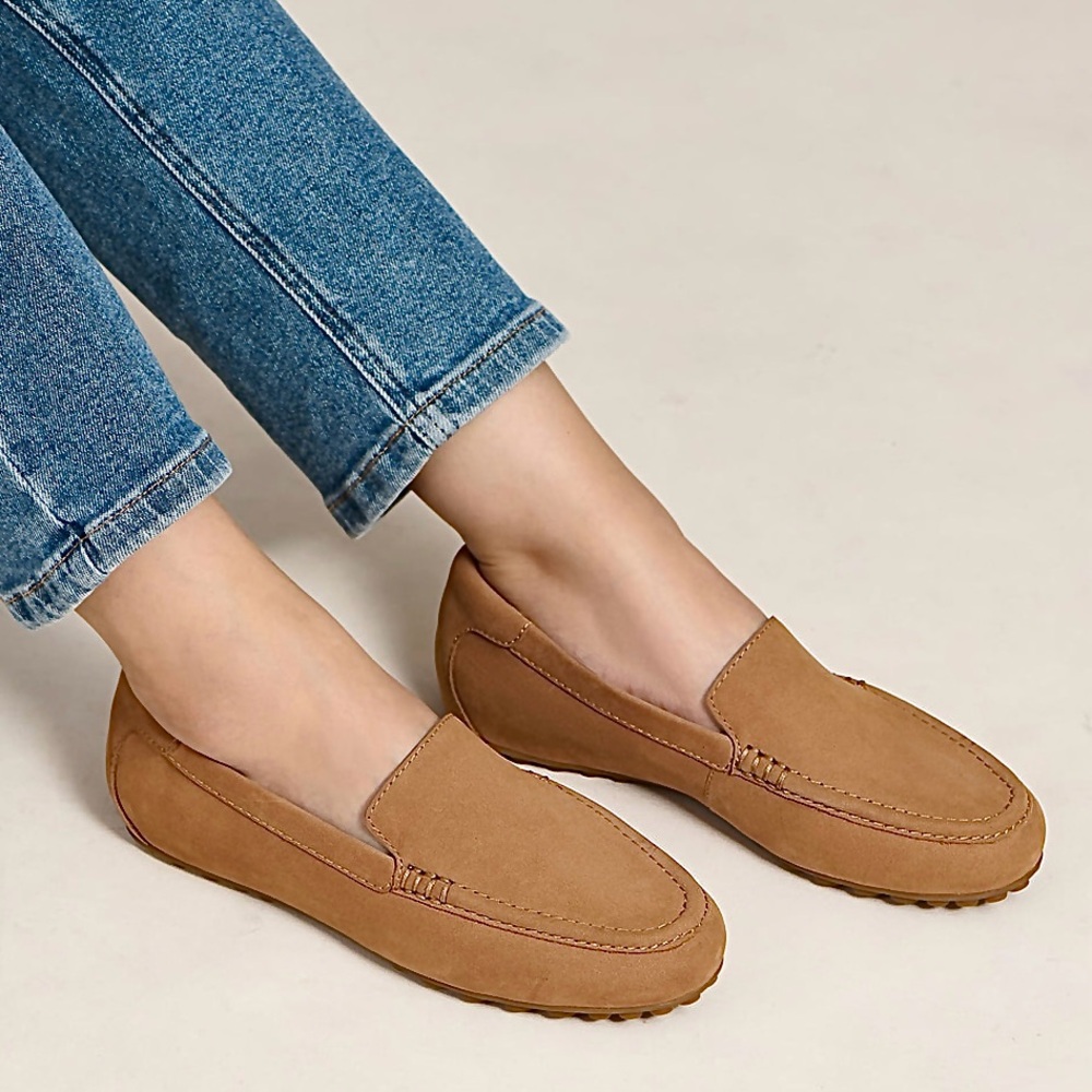 ABEO Harbor Women’s Tan Suede Leather Slip-On Loafer Size 10